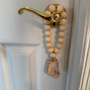 Oyster Shell Wood Bead Decor